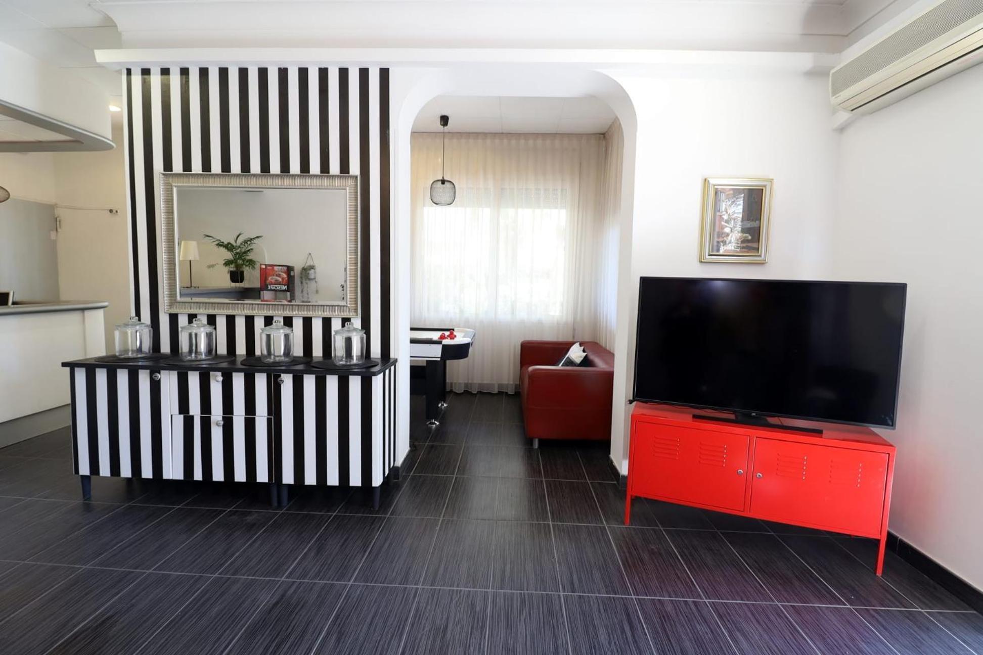 Fasthotel تّشيرفييا المظهر الخارجي الصورة